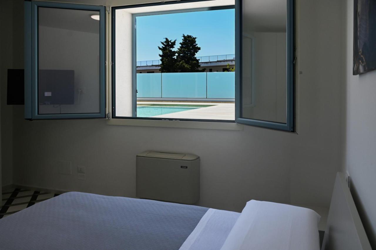 Perle Marine Suite Apartments Castro  Exterior foto