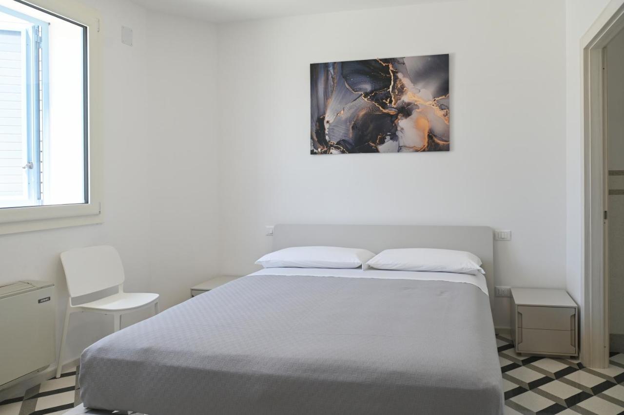 Perle Marine Suite Apartments Castro  Exterior foto