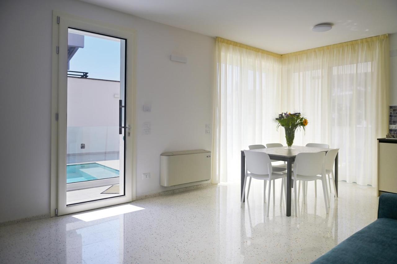 Perle Marine Suite Apartments Castro  Exterior foto